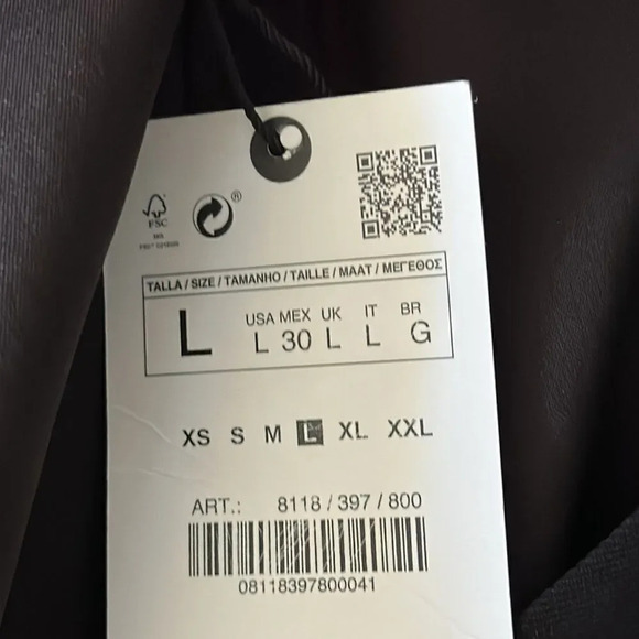 ZARA | Black | THE LOW RISE FLARE PANTS - Picture 10 of 11